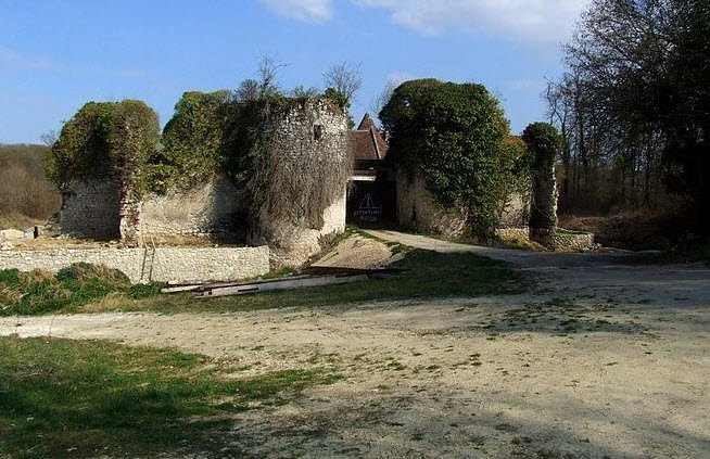 Château de Font-Moreau, Plou, Cher, France, France